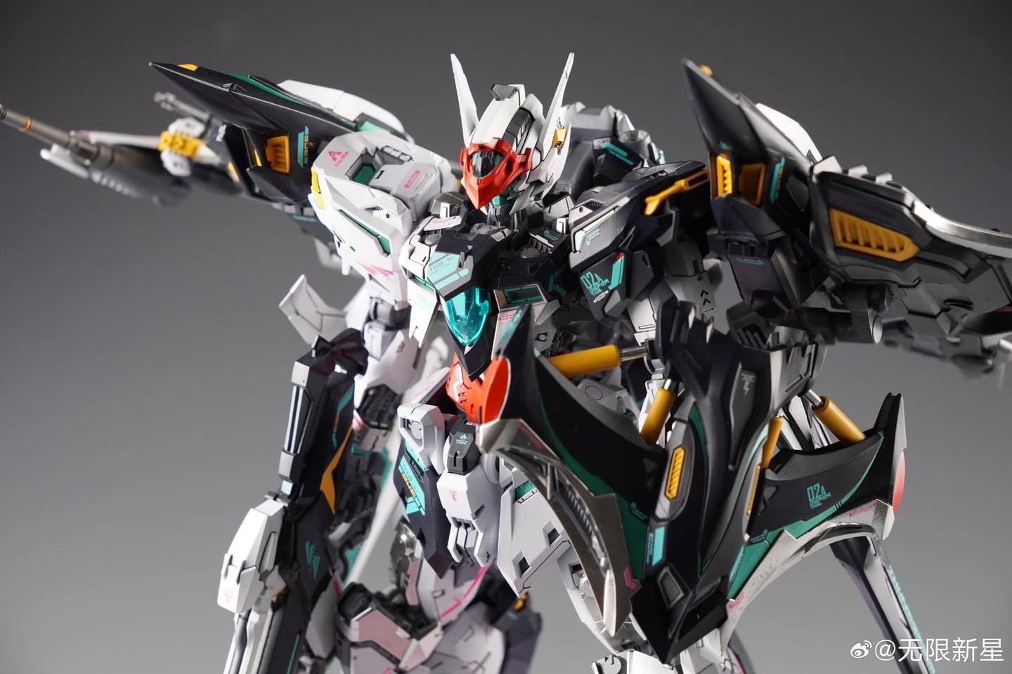 (MG) 1/100 In Era+ Thunderbolt 2.0 with Manta Ray Equipment [Infinite Dimension]