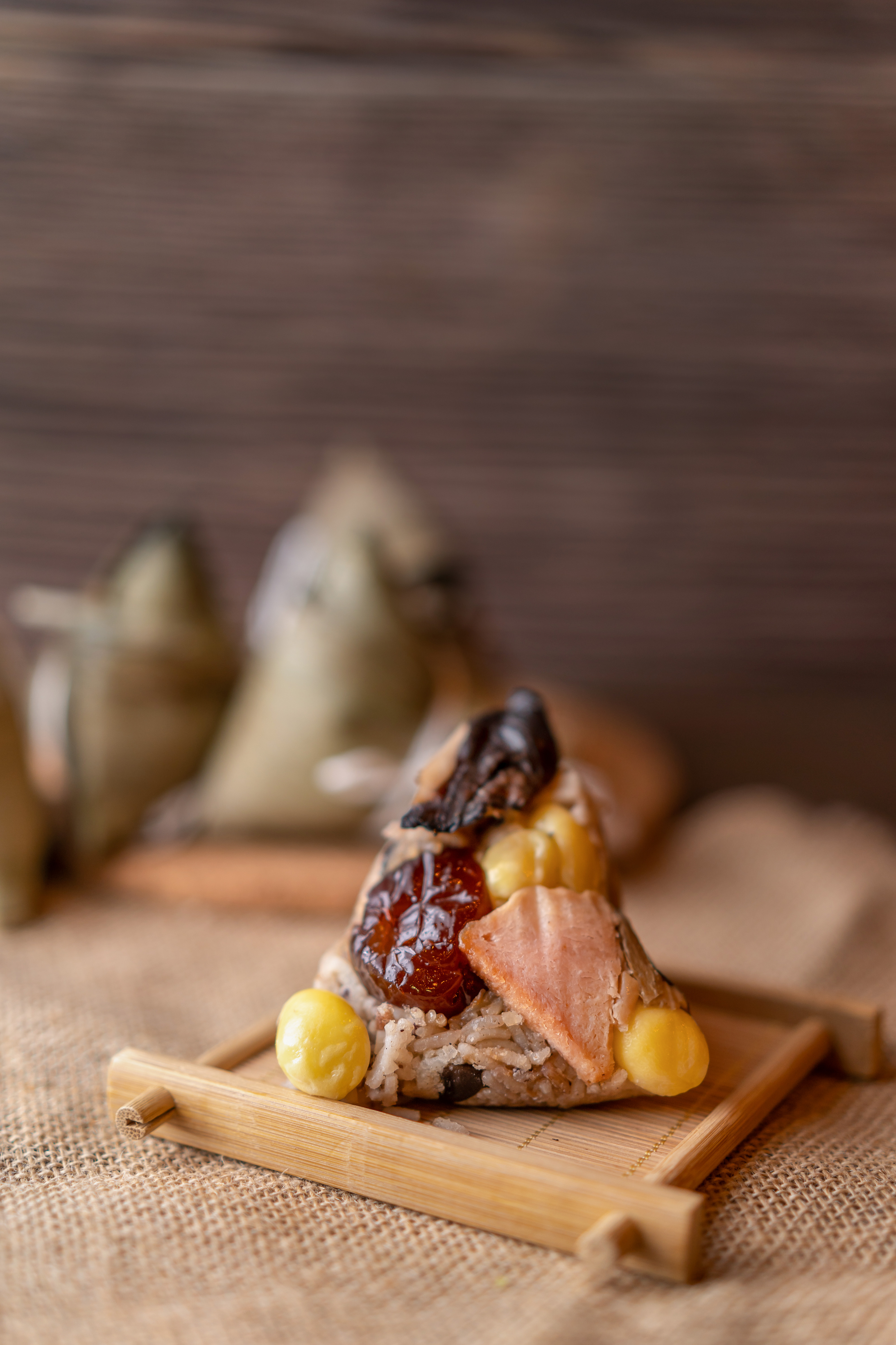 บะจ่างเจ (Vegetarian Zongzi)