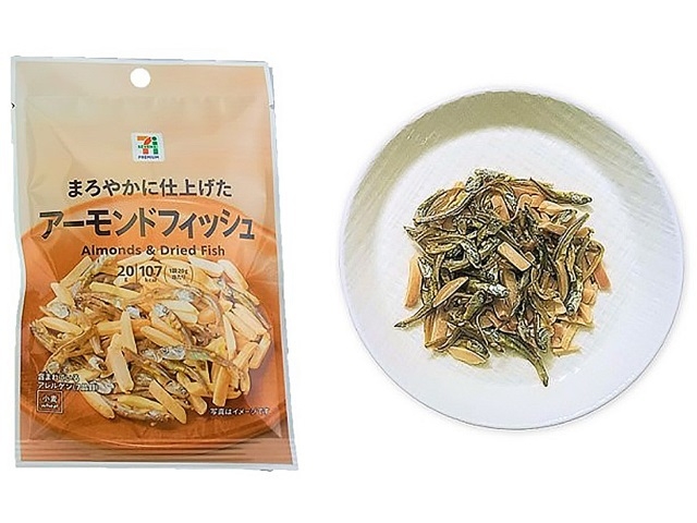 ปลาออกแบบนำมาทานคู่กับอัลมอน 7-11 Almonds & Fried Fish 20 g アーモンドフィッシュフライ 20g