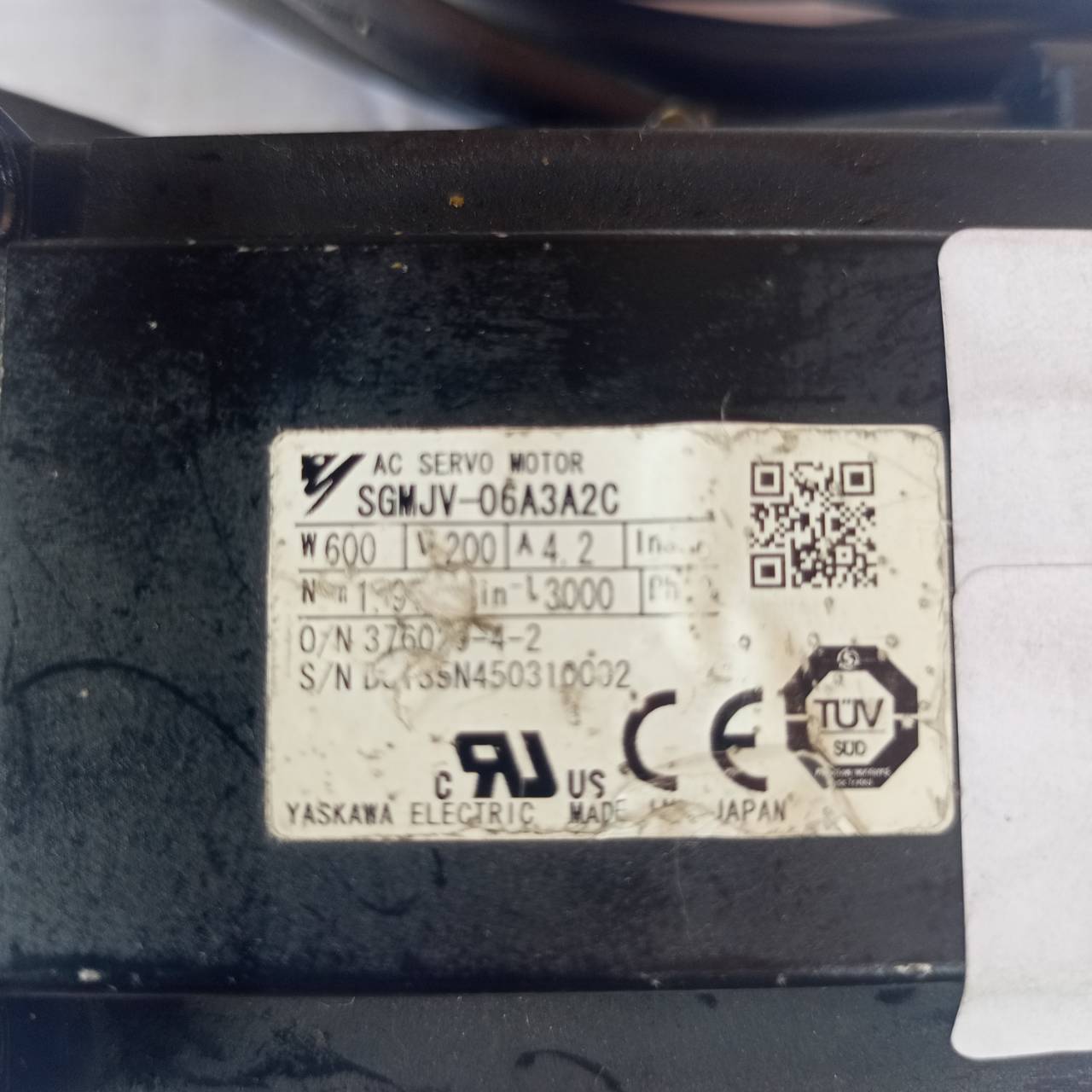 SGMJV-06A3A2C MOTOR "YASKAWA"