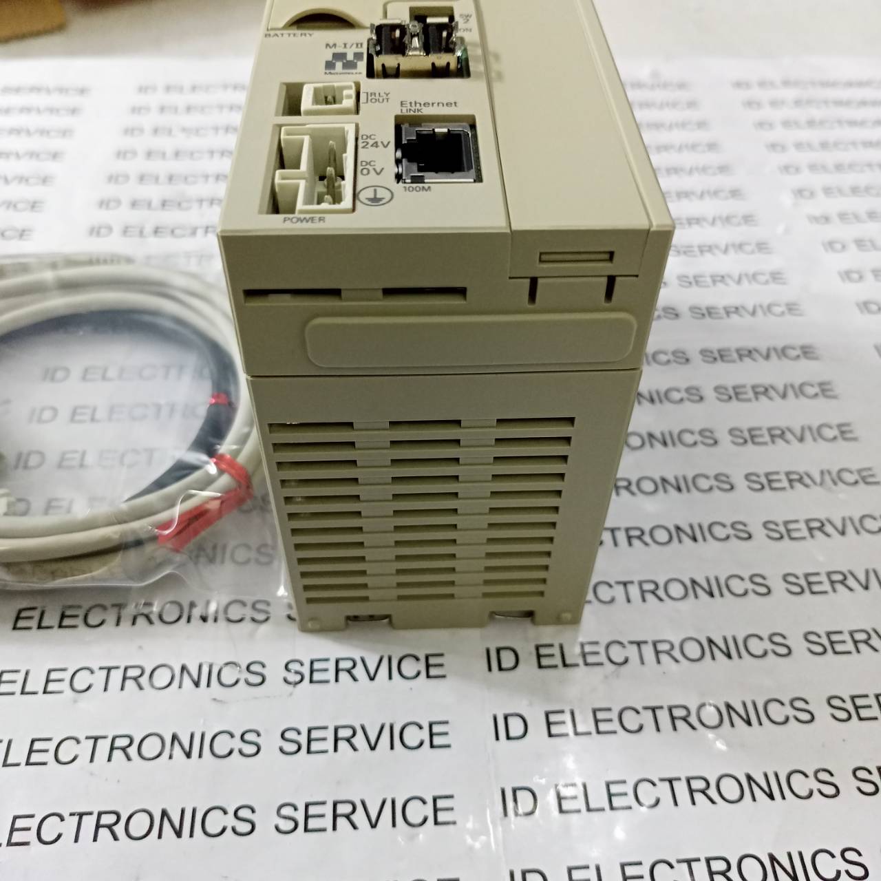 PLC " YASKAWA " MODEL : JEPMC-MP2300S-E