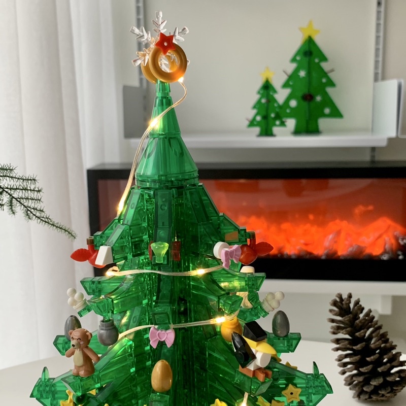 [พร้อมส่ง] Jnihouse : Christmas Tree Music Box (Transparent green) ตัวต่อต้นคริสต์มาส