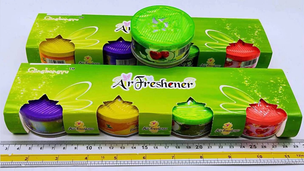 P09643ก้อนดับกลิ่น 4 ก้อน สุดคุ้ม (ราคาส่งต่อ 1 โหล:12 ชุด:180 บาท:เฉลี่ย 15 บ/ชุด)