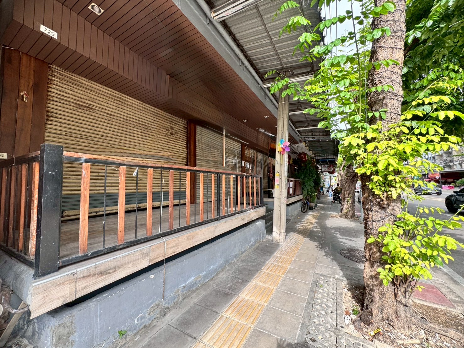 ให้เช่าอาคารพาณิชย์อุดมสุข 4 ชั้น 3คูหา ใกล้BTSบางจาก (N.1863)