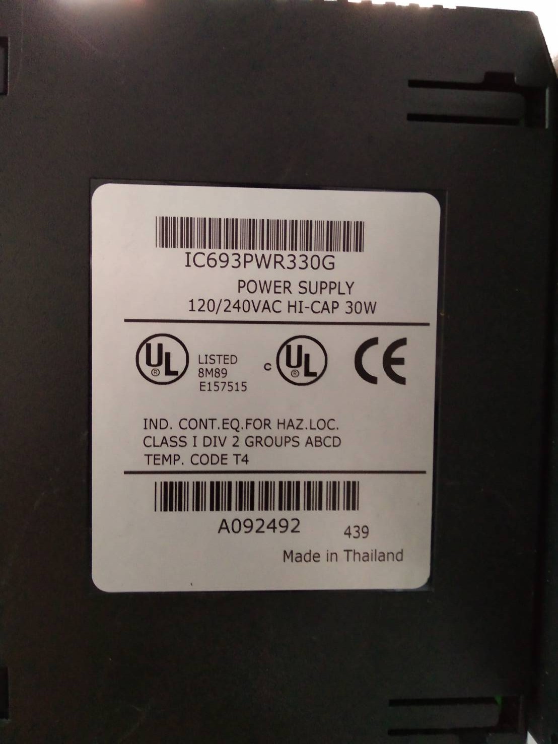 PLC " GE FANUC " MODEL : IC693PWR330G