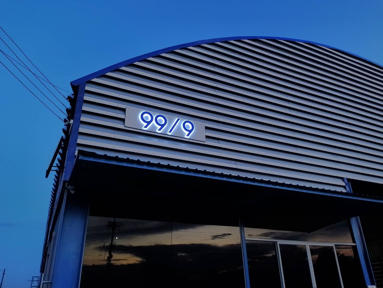 #ป้ายอักษรซิงค์ไฟออกหลัง #อักษรสแตนเลสแฮร์ไลน์ไฟออกหลัง