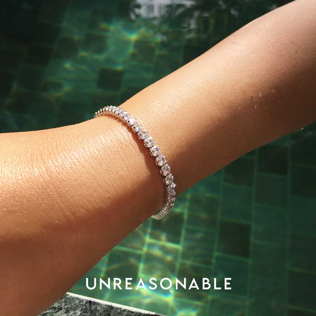 สร้อยข้อมือ เพชร CZ สีเงิน UA0774-01 Unreasonable Accessories