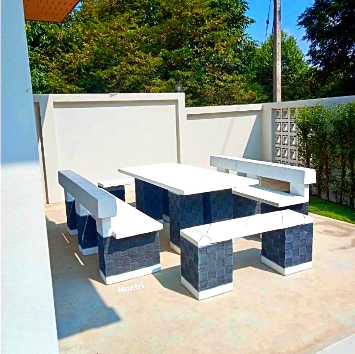 ชุดโต๊ะโมเดิร์น ลายโมเสก ขนาดใหญ่พิเศษ 180 ซม. รองรับได้ถึง 10-12 คน