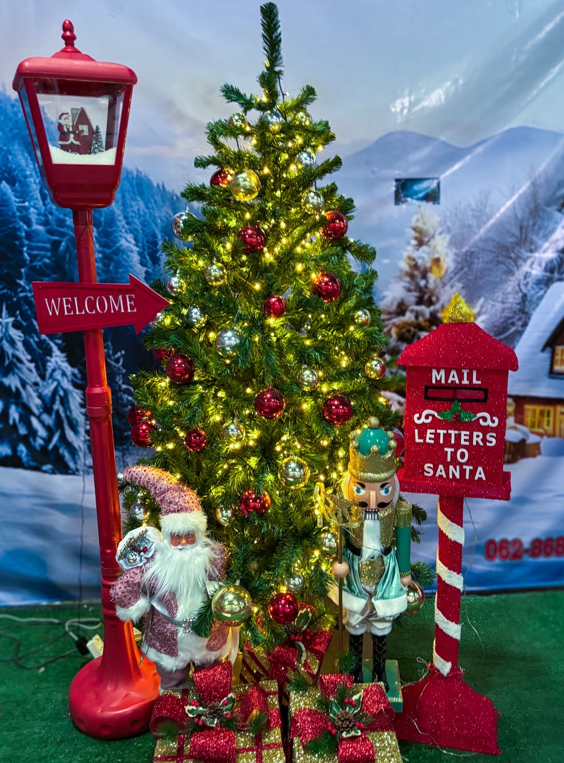 เซ็ตต้นคริสต์มาสปลอม 7 ฟุต ให้เช่าพร้อมของตกแต่ง