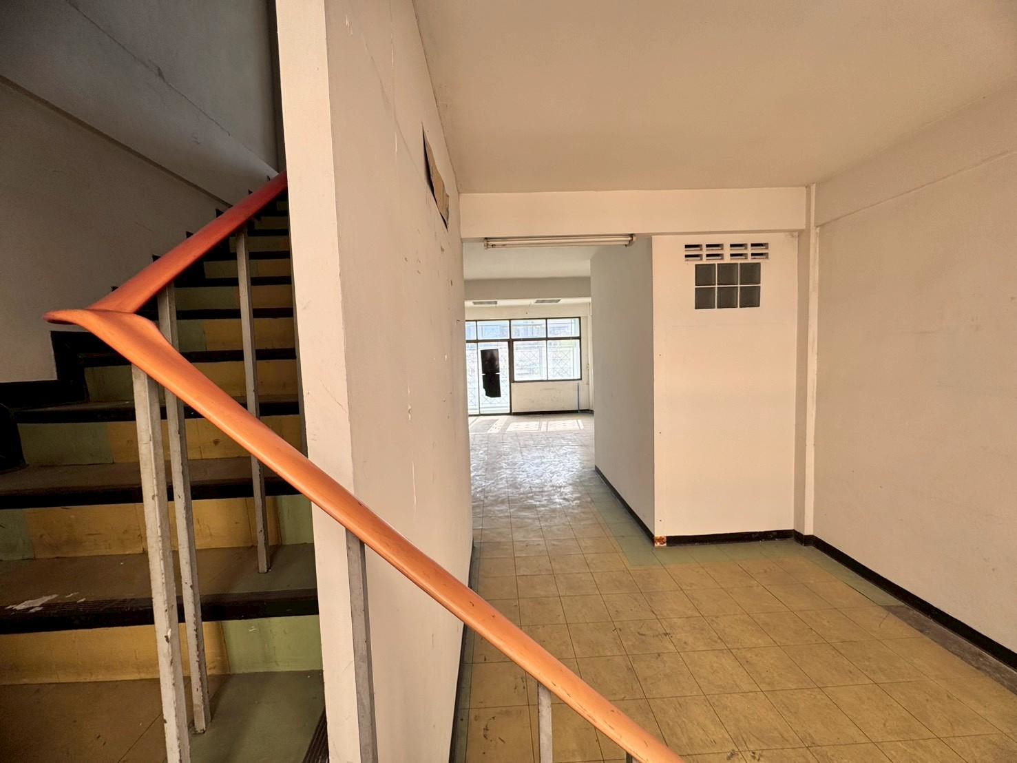 ให้เช่าอาคารพาณิชย์ รามคำแหง 12 ทำเลดี ใกล้สถานีรถไฟฟ้าสายสีส้ม (N.1919)