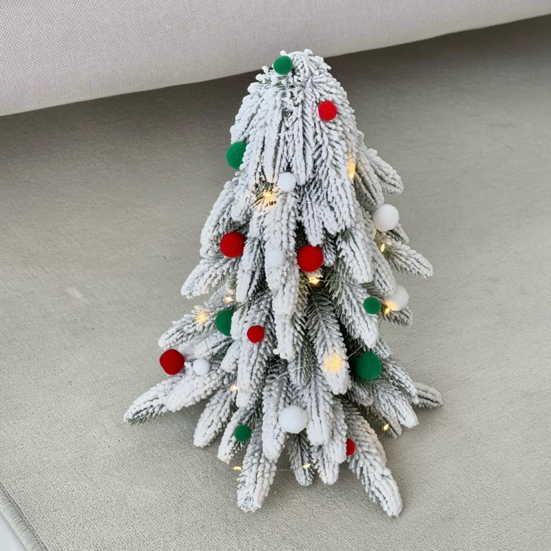 [พร้อมส่ง] Jnihouse : บอลกำมะหยี่ โบว์ ประดับคริสต์มาส (Christmas Tree Decoration)
