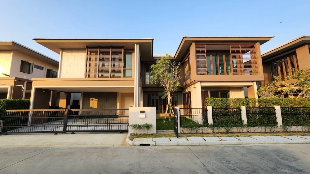 ขายบ้านเดี่ยวหมู่บ้านบุราสิริกรุงเทพกรีฑา 300 ตรม. (N.1410)