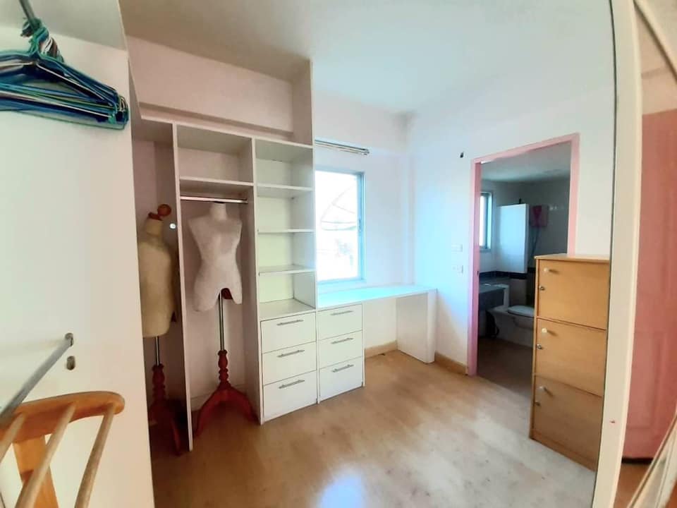 ขายด่วน ศุภาลัยซิตี้โฮม ลาซาล 20 ตรว. 3 ชั้น ถนนกว้าง (ทำเลดีเกินคาด) (ต่อรองได้) (N.256)