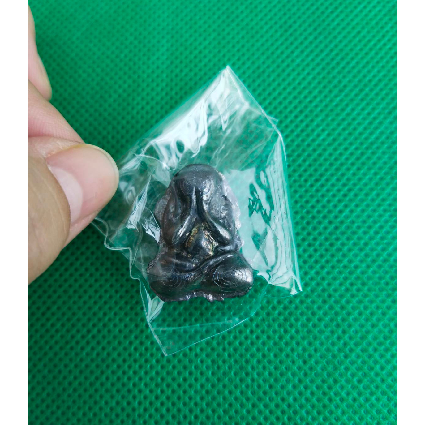 พระปิดตา ทะลวงดวงเกิด2 หลวงปู่ศักดิ์ สมาหิโต ช้างเผือกไม่เปิดตัว ปี 2566 (เลขมงคล299)