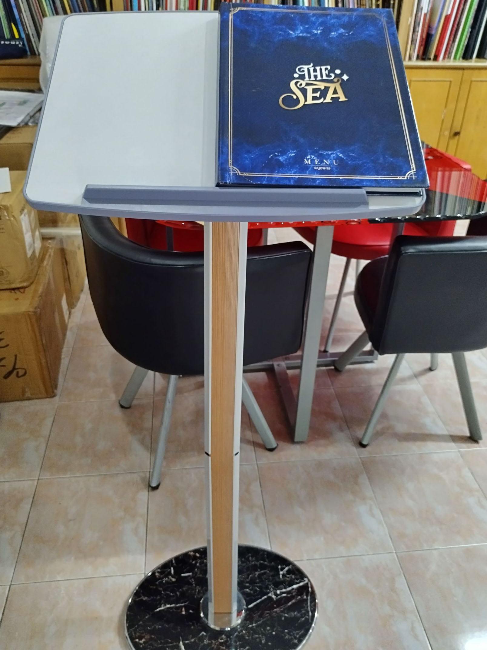 Menu Stand (เมนูสแตน) ป้ายเมนู ป้ายตั้งพื้น ขาตั้งเมนู สำหรับวางเมนู รายการสินค้าหรือบริการต่างๆ หน้าร้านอาหาร ภัตราคาร สปา