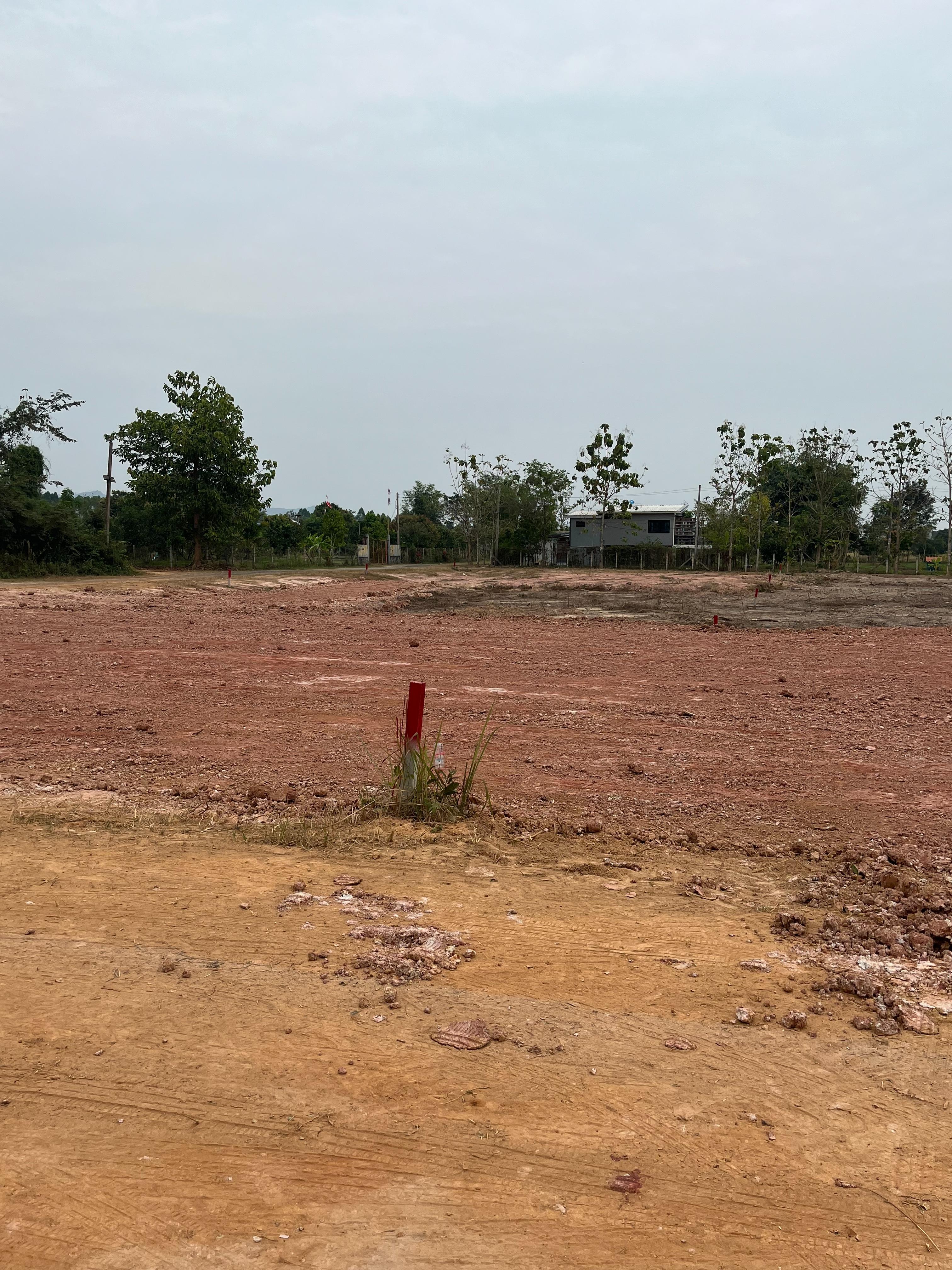 ที่ดินนครนายก วิวภูเขาสวยๆ เนื้อที่ 1-1-78 ไร่ ครุฑแดง อ.บ้านนา จ.นครนายก