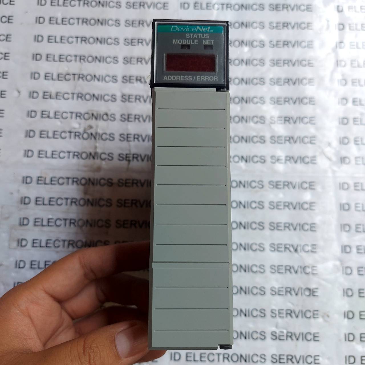 PLC "ALLEN-BRADLEY" รุ่น 1747-SDN