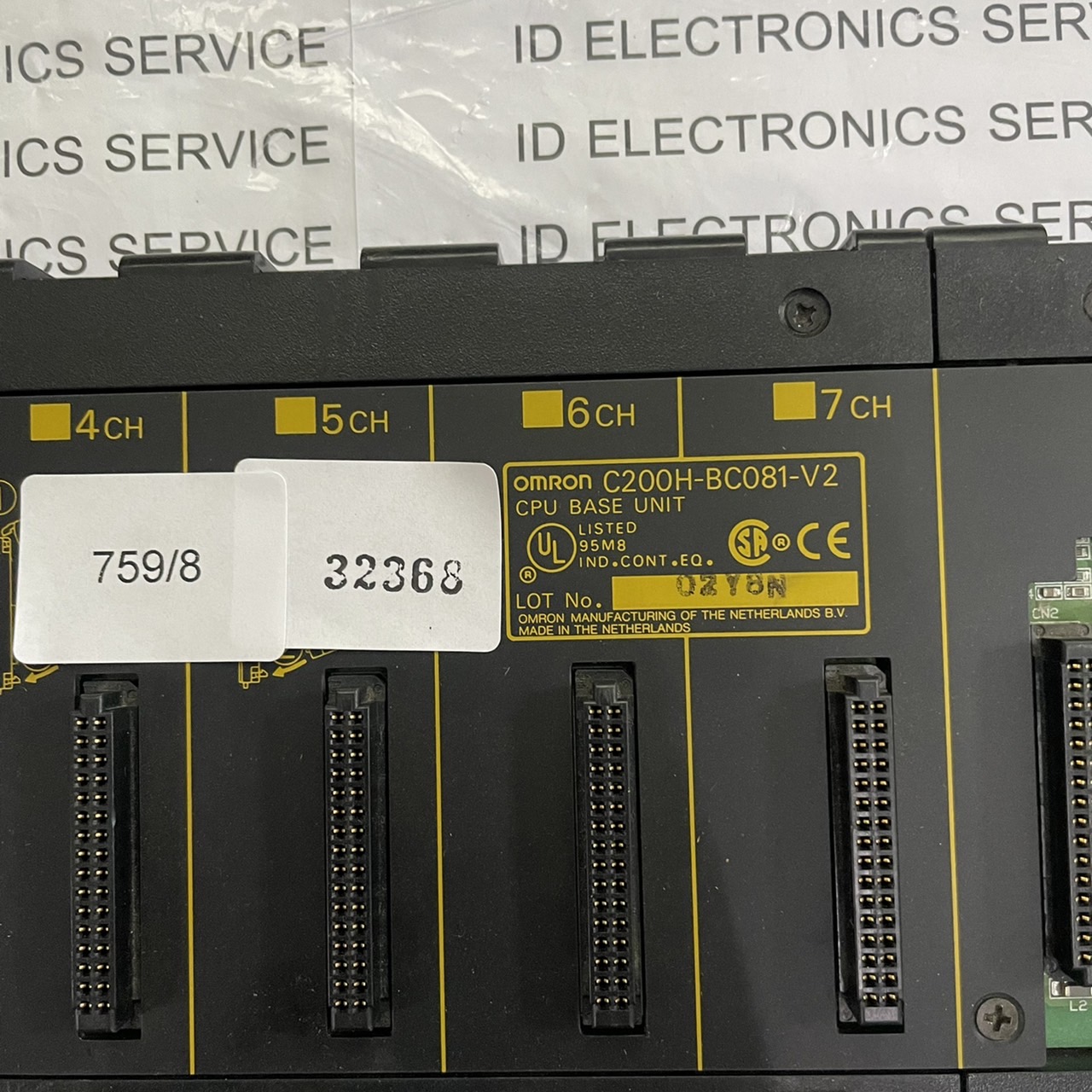 PLC " OMRON " MODEL : C200H-BC081-V2
