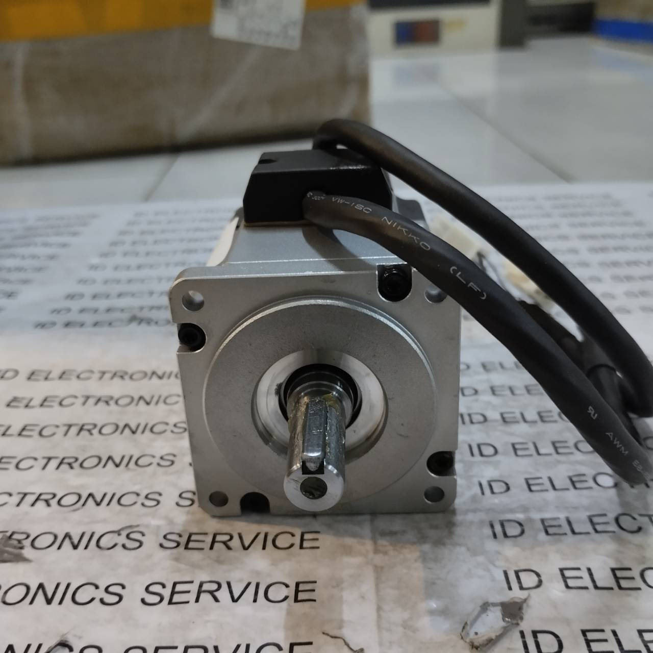 SEVO MOTOR " PANASONIC " MODEL : MUMA021P1S