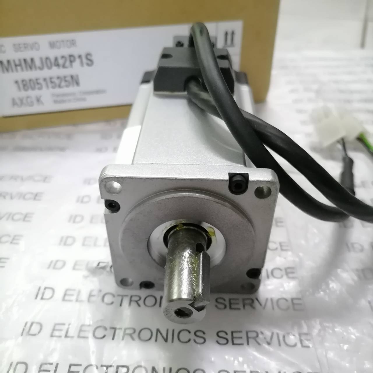 SERVO MOTOR " PANASONIC " MODEL : MHMJ042P1S