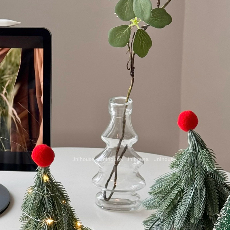[พร้อมส่ง] Jnihouse : แจกันต้นคริสต์มาส (Christmas Tree Vase)
