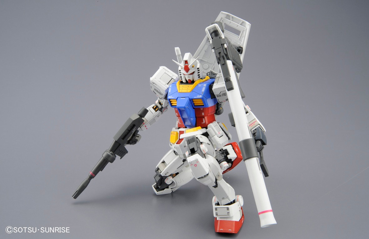 (MG) 1/100 RX-78-2 GUNDAM [VER.3.0]