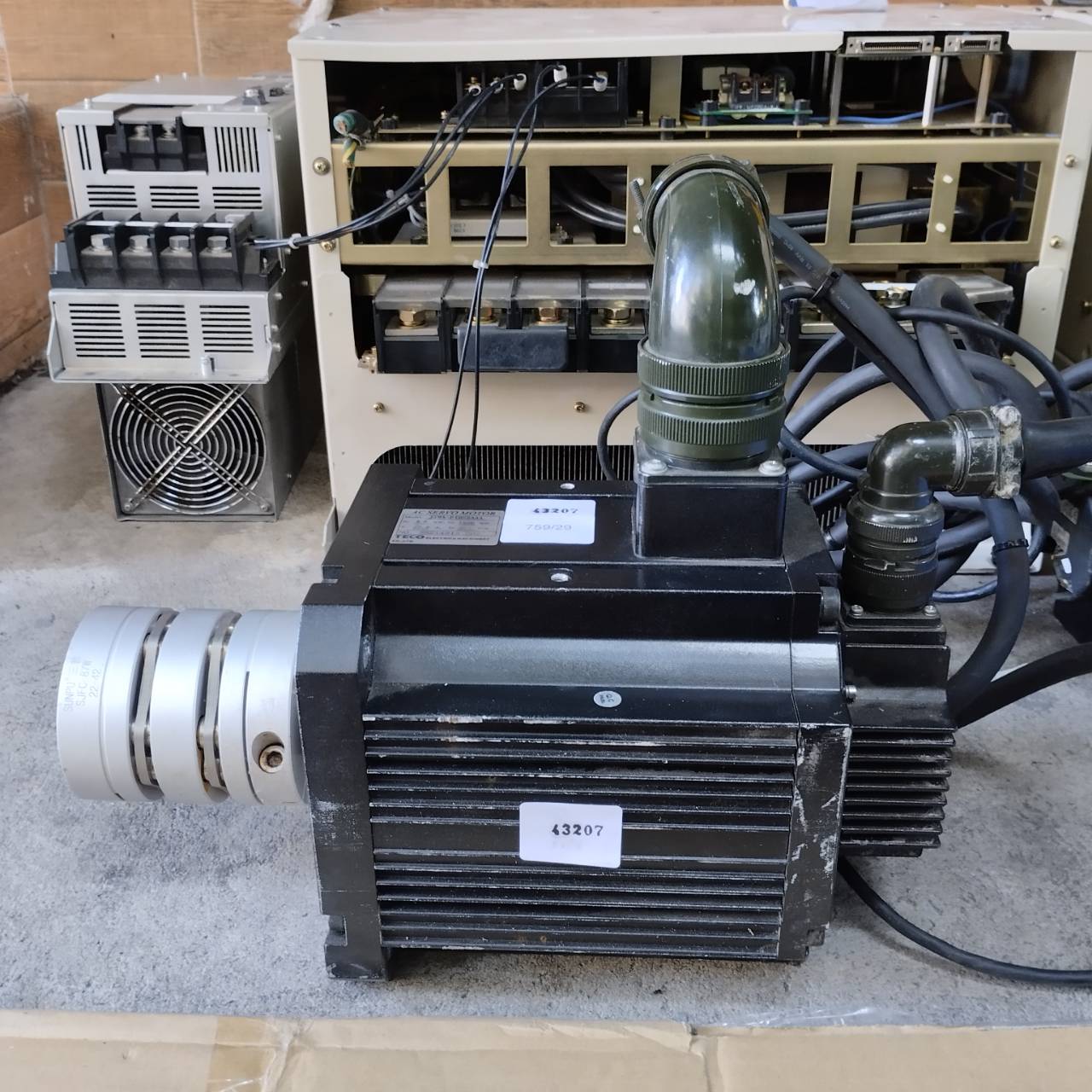 SERVO MOTOR " TECO " MODEL : JSMA-PIH55AAA