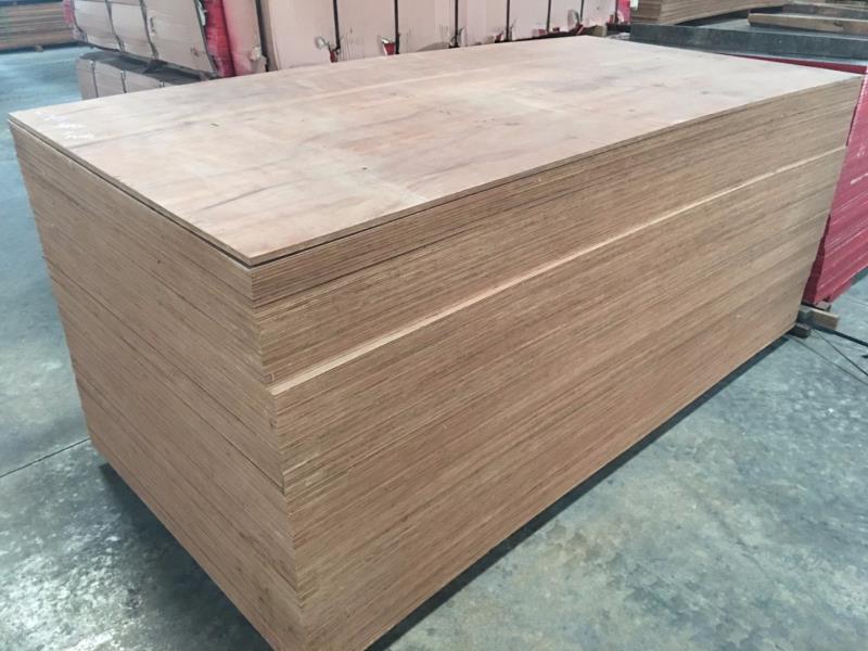 Plywood (ไม้อัด)