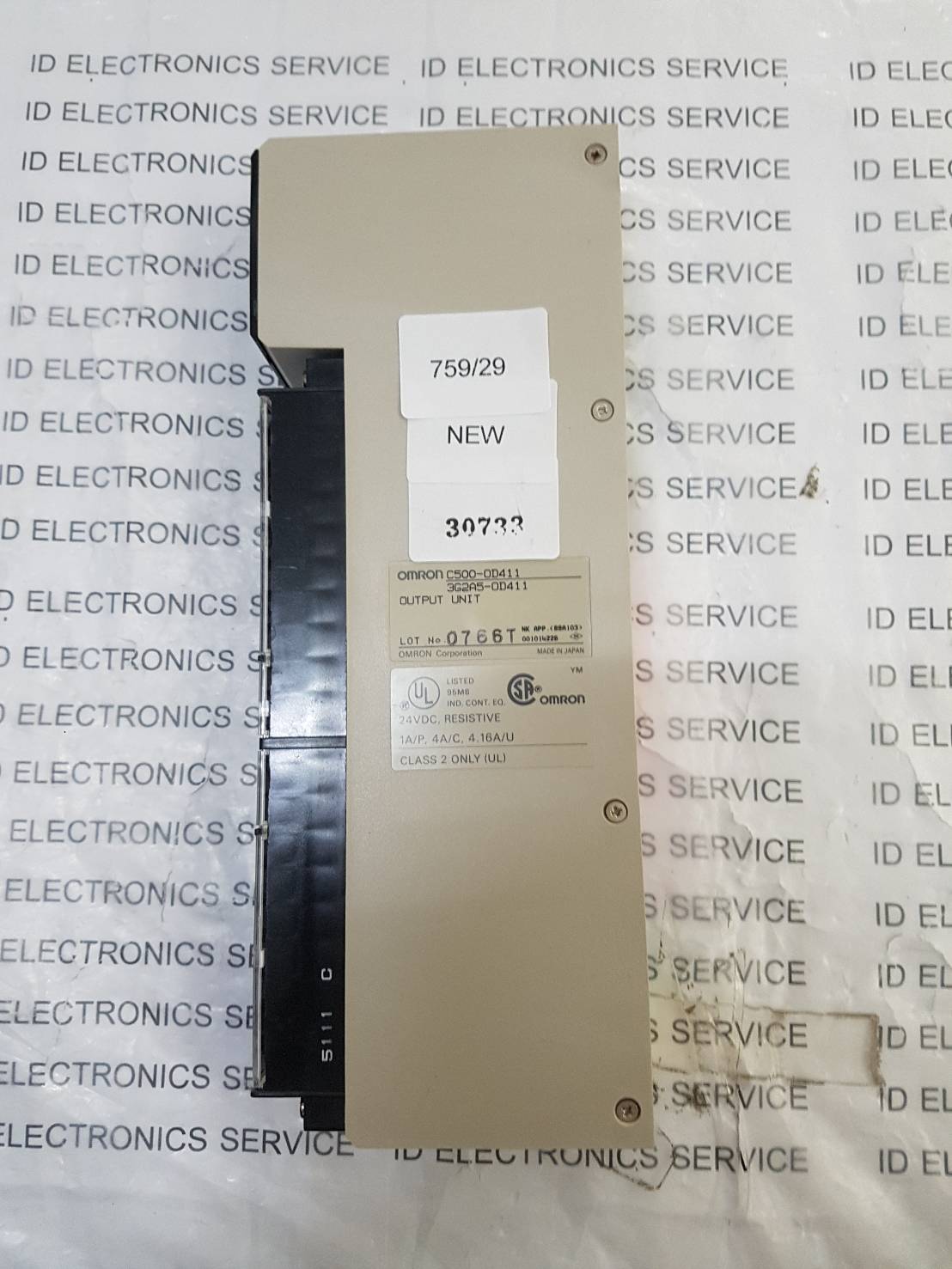 PLC " OMRON " MODEL : C500-OD411