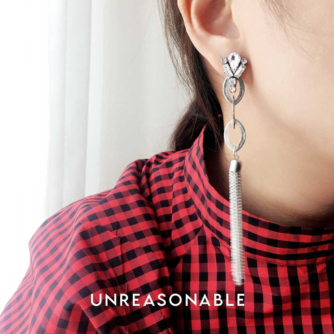 ต่างหู สีเงิน น้ำหนักเบา สวยใส่สบาย UA0733-01 Unreasonable Accessories