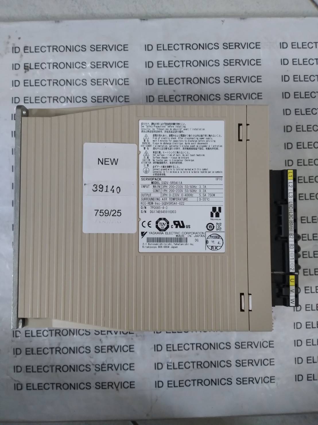 SERVOPACK "YASKAWA" MODEL : SGDV-5R5A11A