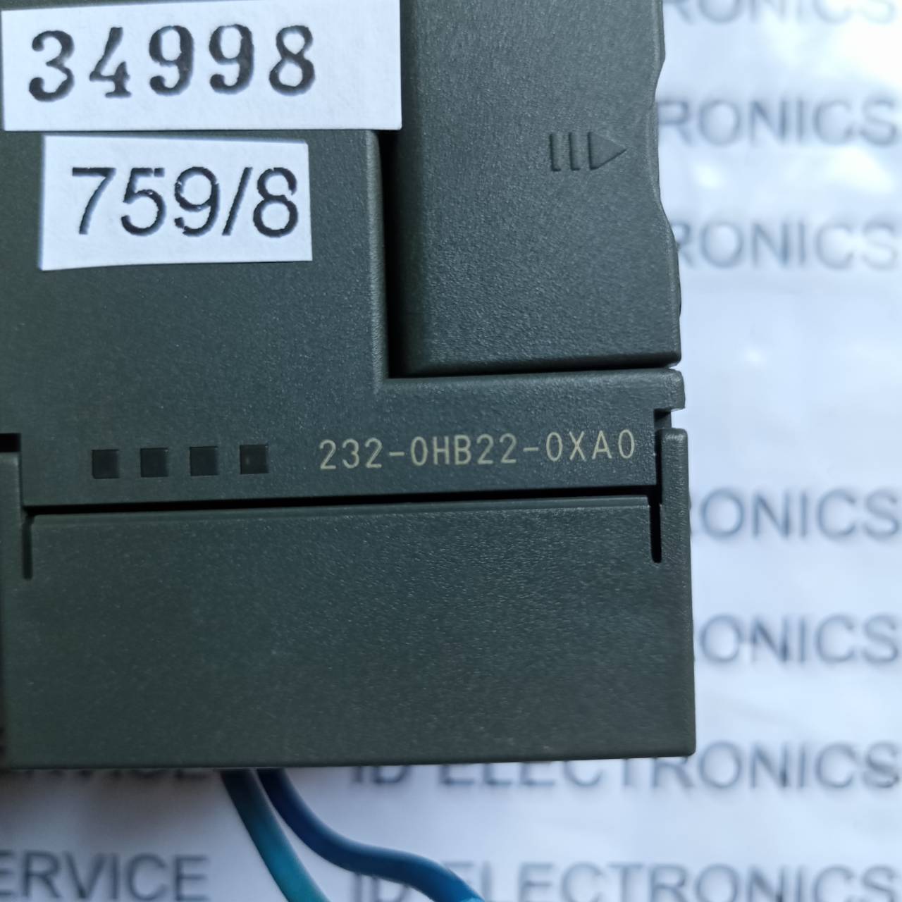 PLC " SIEMENS " MODEL : 6ES7 232-0HB22-0XA0