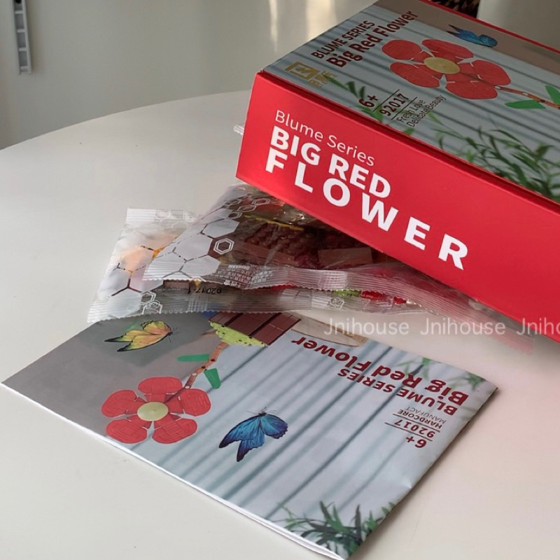 [พร้อมส่ง] Jnihouse : Red Flower Bricks ตัวต่อดอกไม้สีแดง