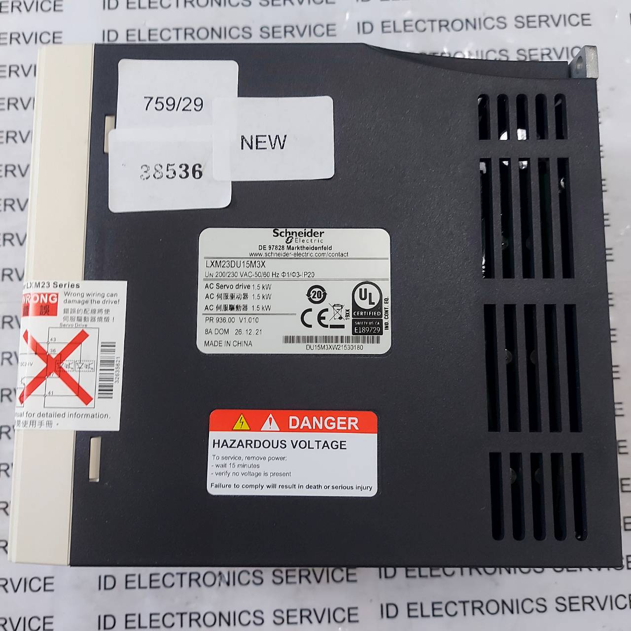 SERVO DRIVE " SCHNEIDER " MODEL : LXM23DU15M3X