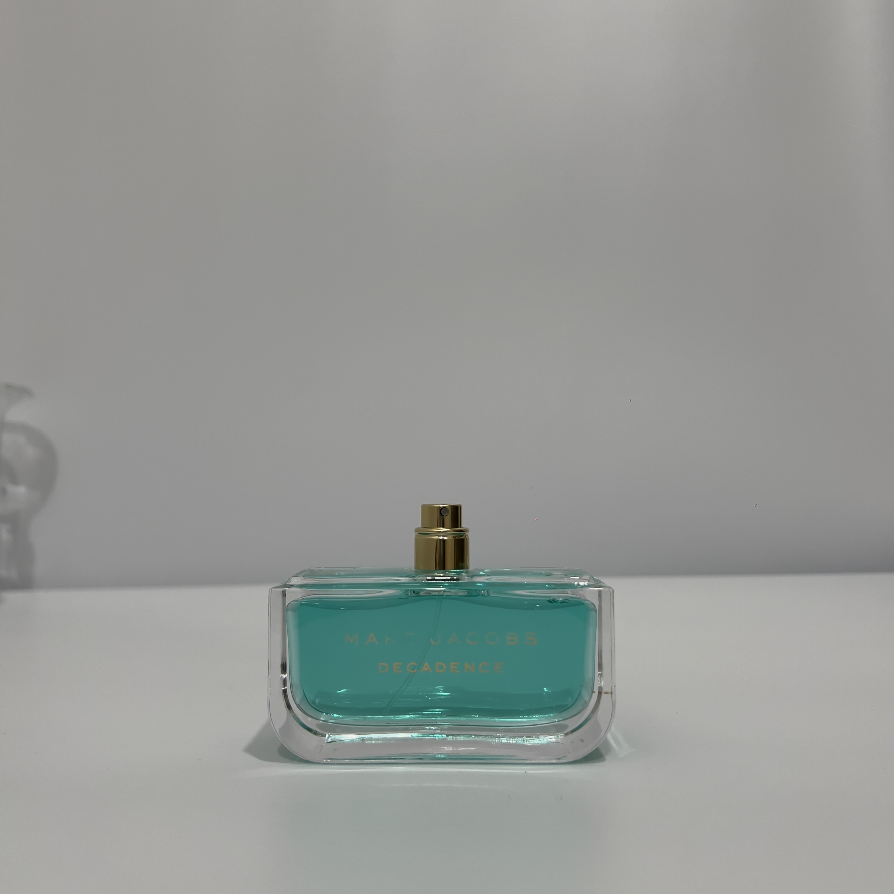 น้ำหอม Marc Jacobs Divine Decadence Dama EDP 100ml