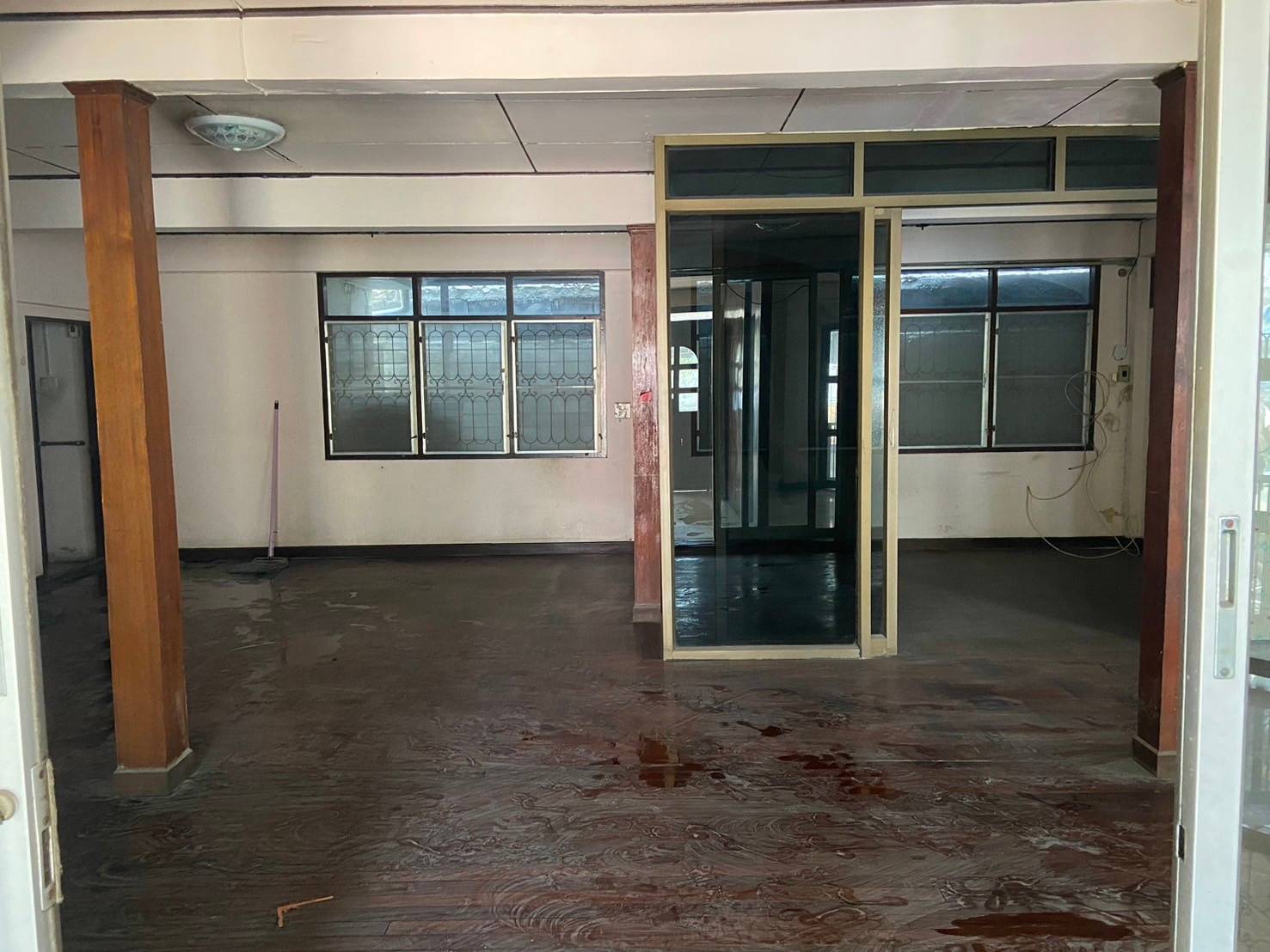 ให้เช่า บ้านเดี่ยว 2ชั้นซอยทองหล่อ23 (N.1214)