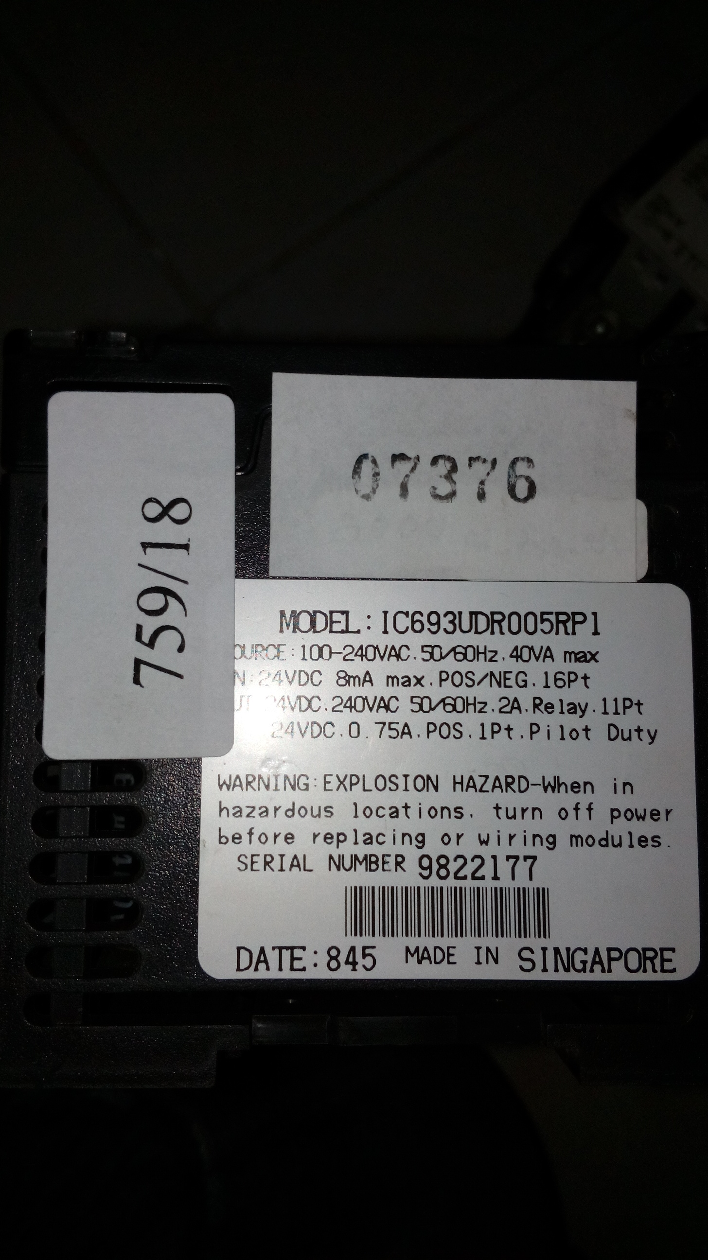 PLC " GE FANUC " MODEL : IC693UDR005RP1