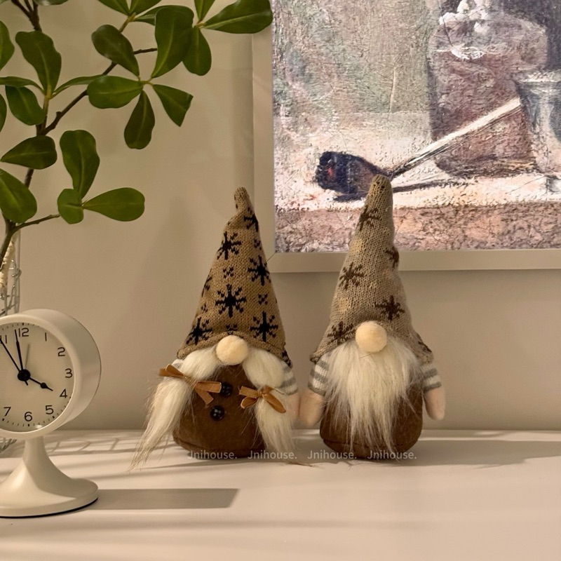 [พร้อมส่ง] Jnihouse : ตุ๊กตาโนมคู่ Xmas Gnome Doll (เซตคู่)
