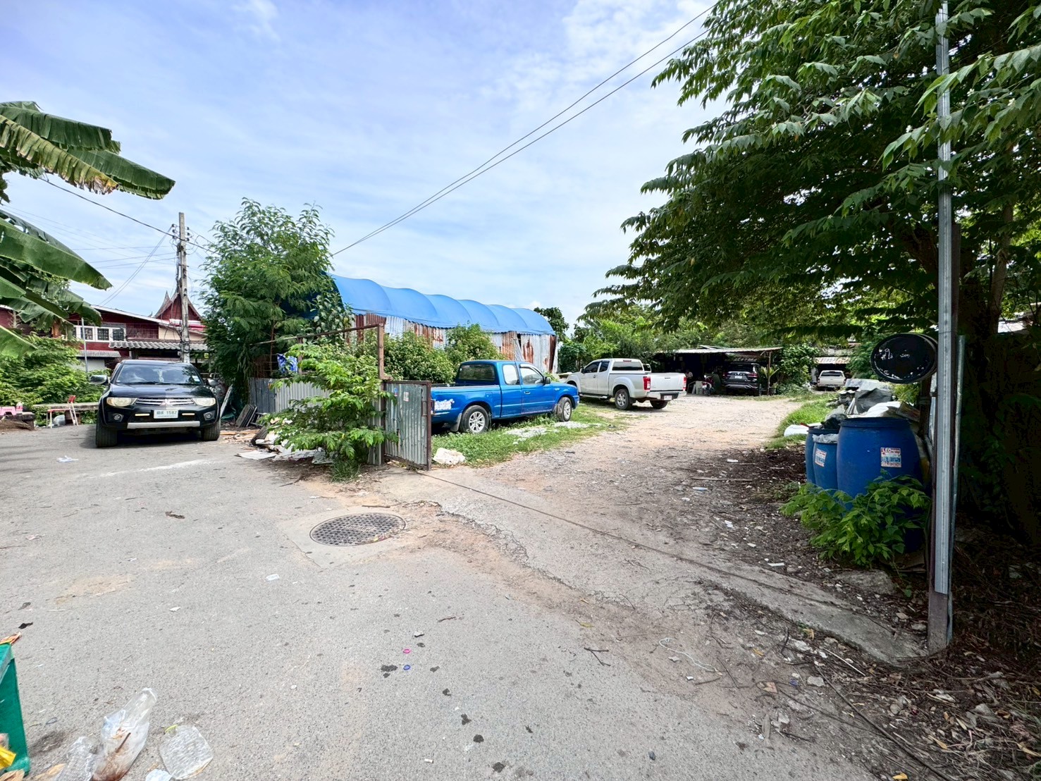ขายที่ดินจัดสรรค์ 6 แปลง ซอยกรุงเทพกรีฑา ติดคลองลำลาง แปลงมุม (N.749)