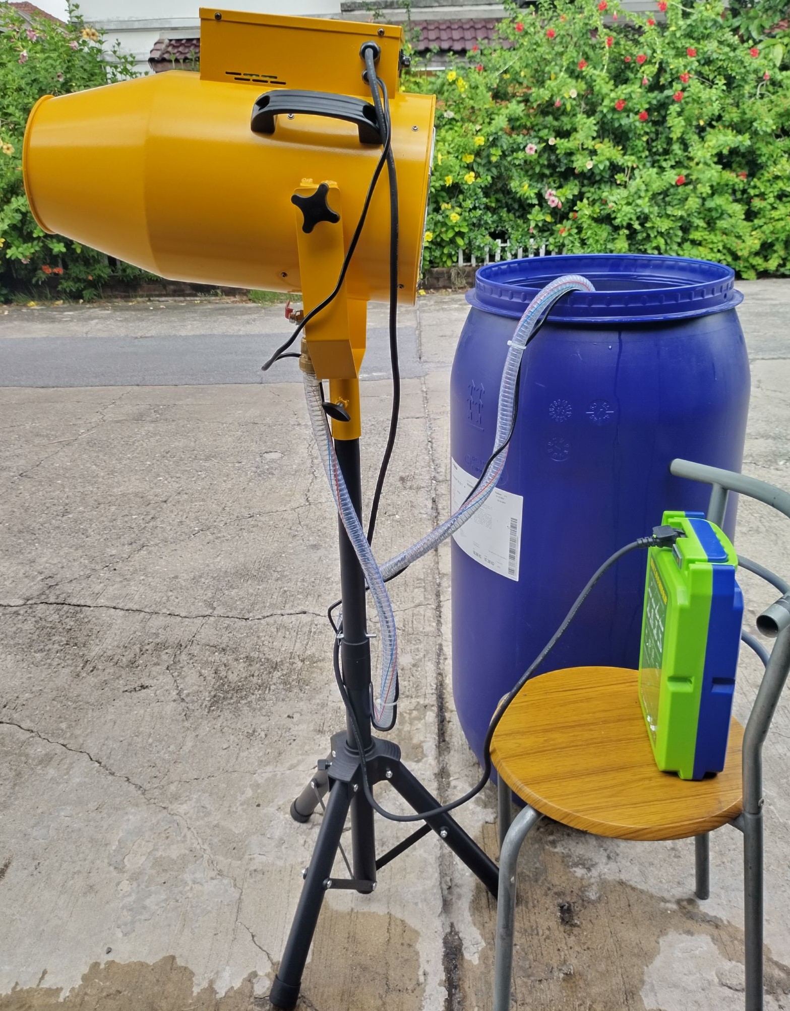 เครื่องทำปาร์ตี้โฟม LM-1000 Party Foam Machine 1000วัตต์