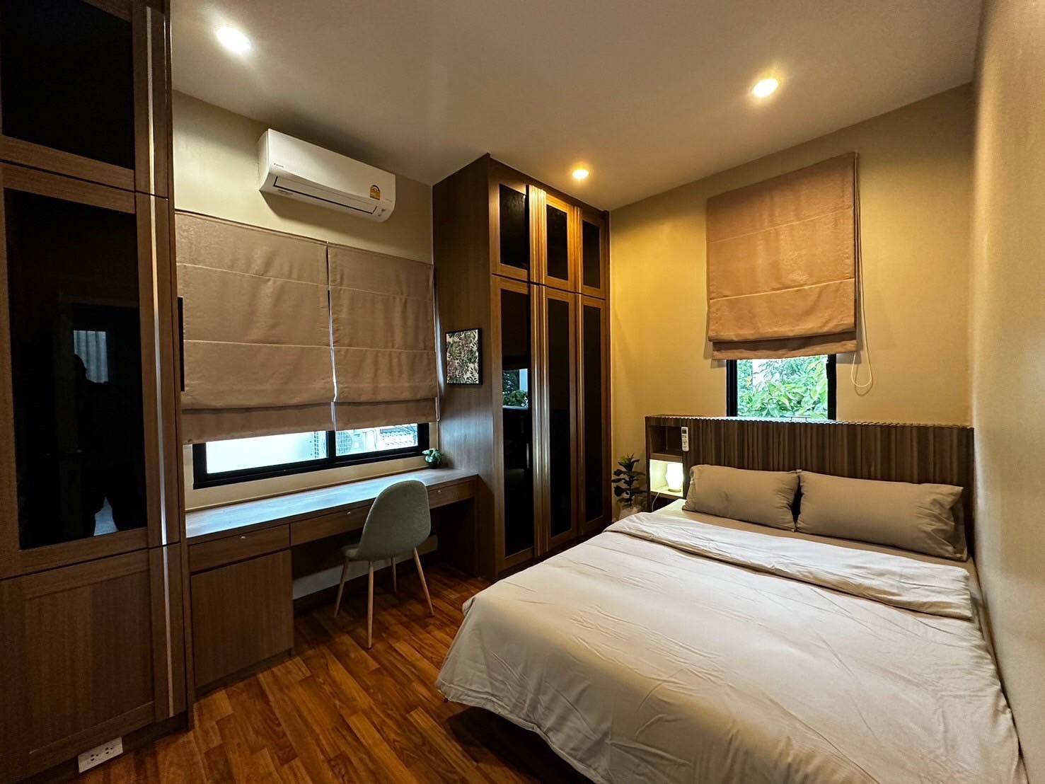 ให้เช่า บ้านเดี่ยว หมู่บ้าน WE/2 ซ.เฉลิมพระเกียรติ ร.9 ประเวศ รีโนเวทใหม่ทั้งหลัง (N.1570)