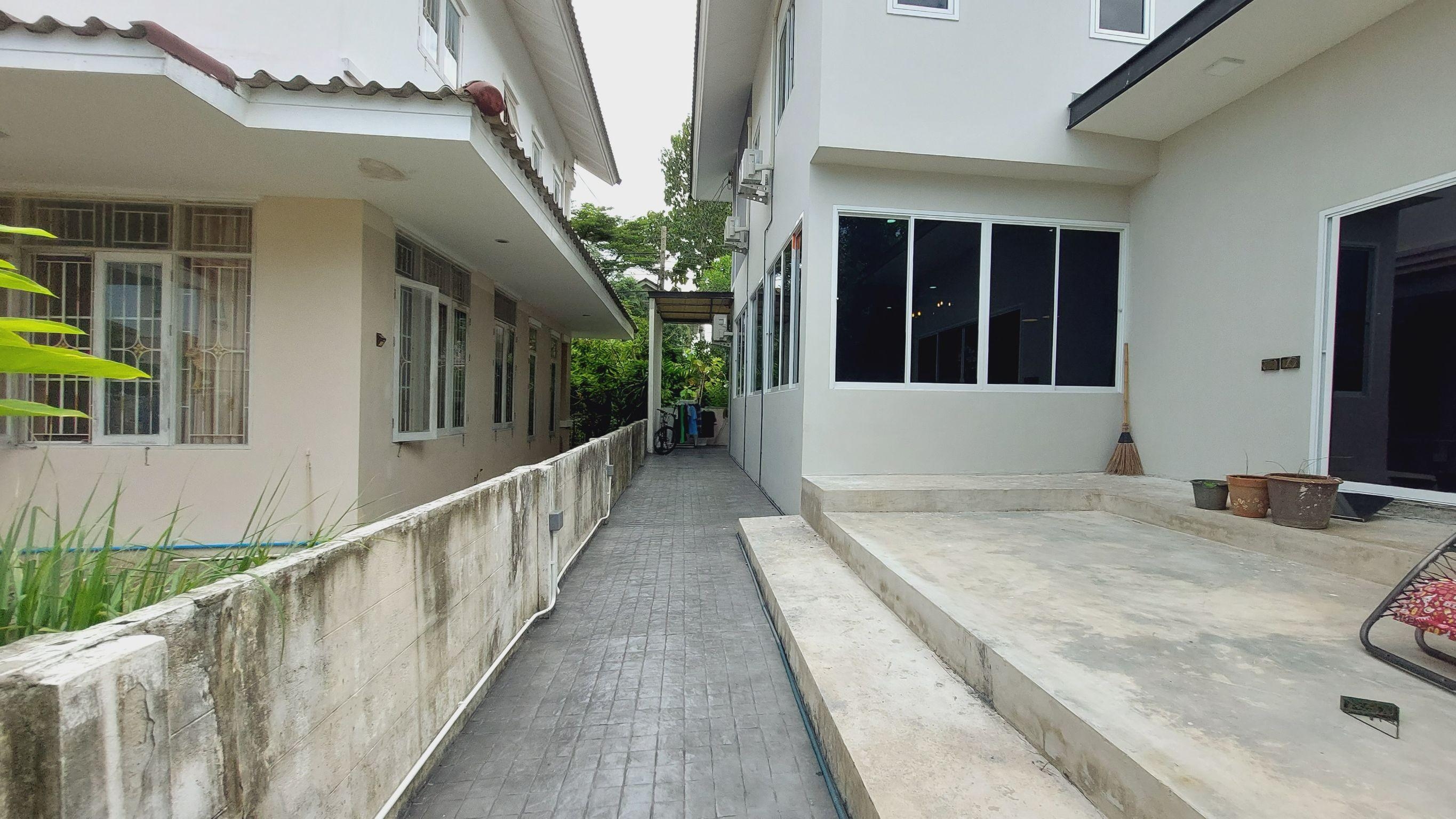 ขายบ้านลลิล เดอะ ยัง เอ็กซ์เซ็กคลูทีฟ ซ.กาญจนาภิเษก36 (N.732)