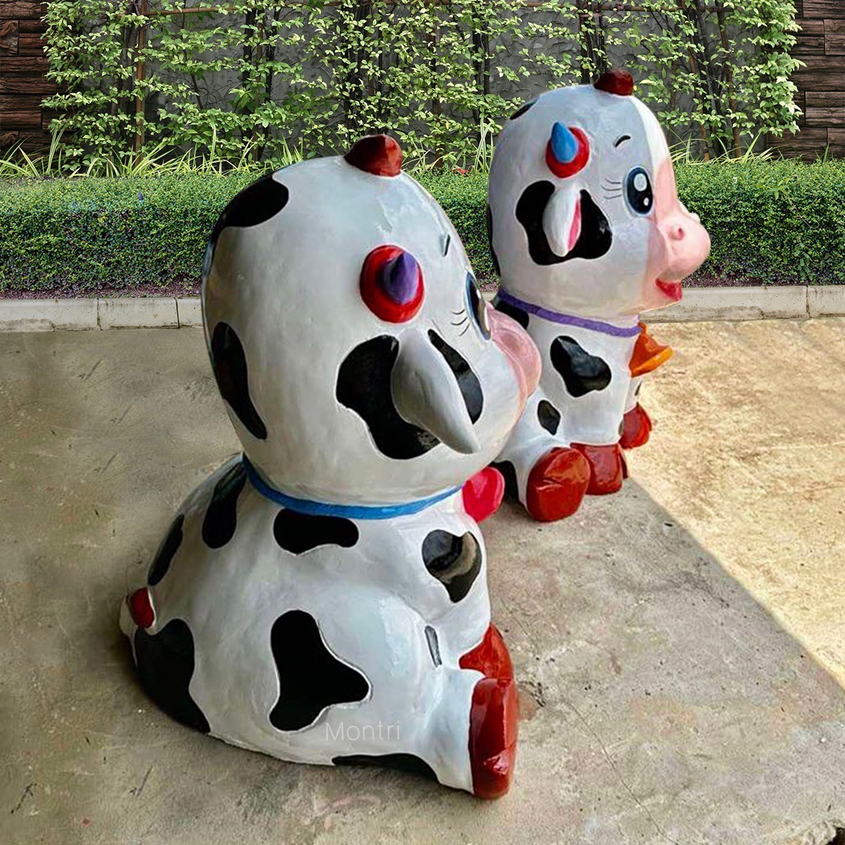 รูปปั้นแต่งสวน คู่หูวัวน้อยยิ้มแฉ่ง ปูนปั้น พร้อมส่งมอบความน่ารัก แล้ววันนี้ทั่วประเทศ ขนาด 80*80 cm.