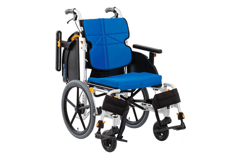 รถเข็นแบรนด์ญี่ปุ่น Matsunaga Wheelchair (車いす) รุ่น NEXT-61B ดีไซน์สวย พนักพิงปรับเข้าสรีระหลังได้ พกพาสะดวก หลากหลายฟังก์ชั่น ล้อหลังเล็ก
