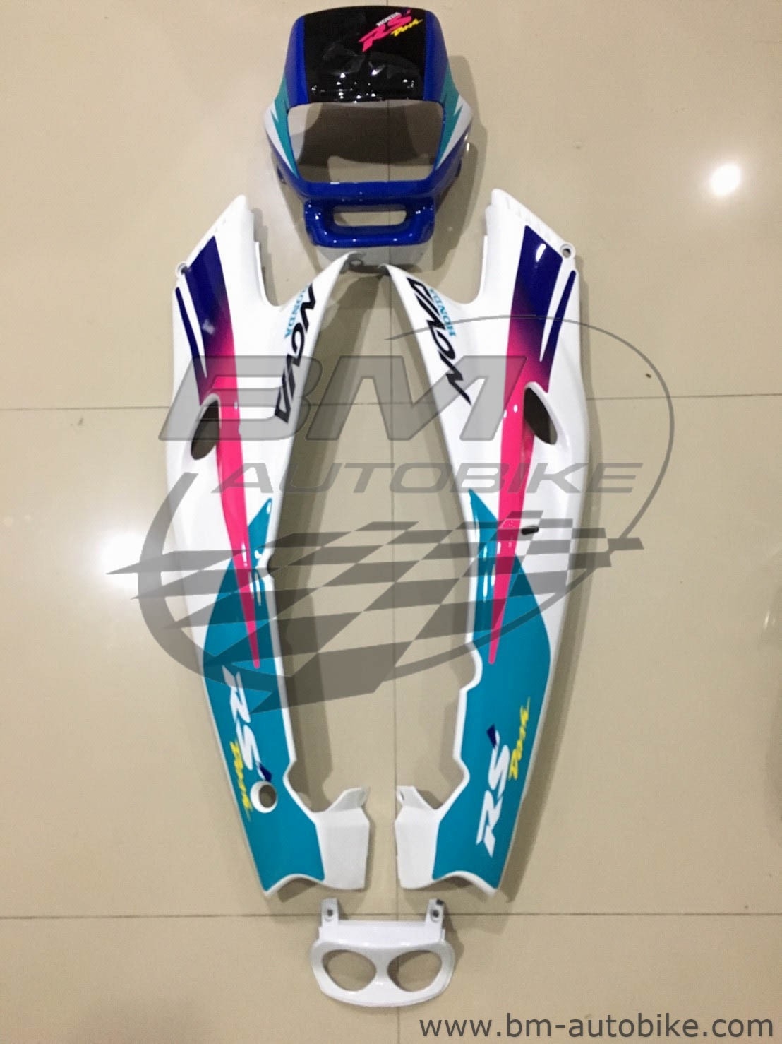 ชุดสี DASH 94 ครึ่งคัน ไม่รวมบังโคลนหน้า สีน้ำเงินขาว 2 กก.