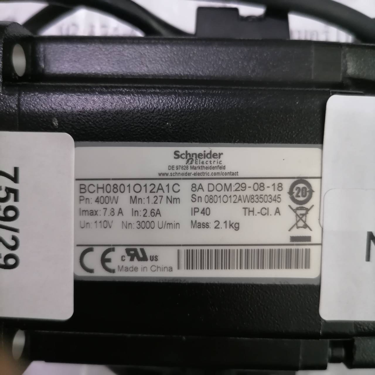 SERVO MOTOR " SCHNEIDER " MODEL : BCH0801O12A1C