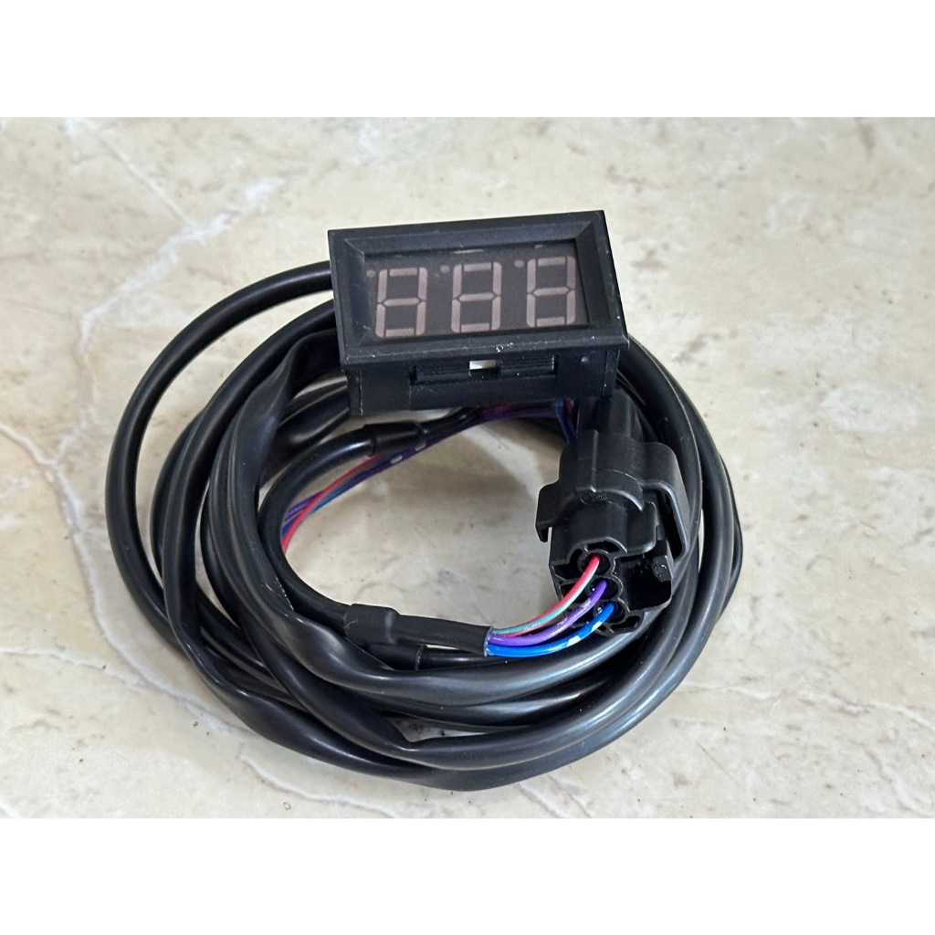 ชุดวัดแรงดันท้ายราง FRP ดีแม็ก | ปลั๊กแท้ ปี 2007–2020 | หน้าจอ 3 สี | มีของพร้อมส่ง