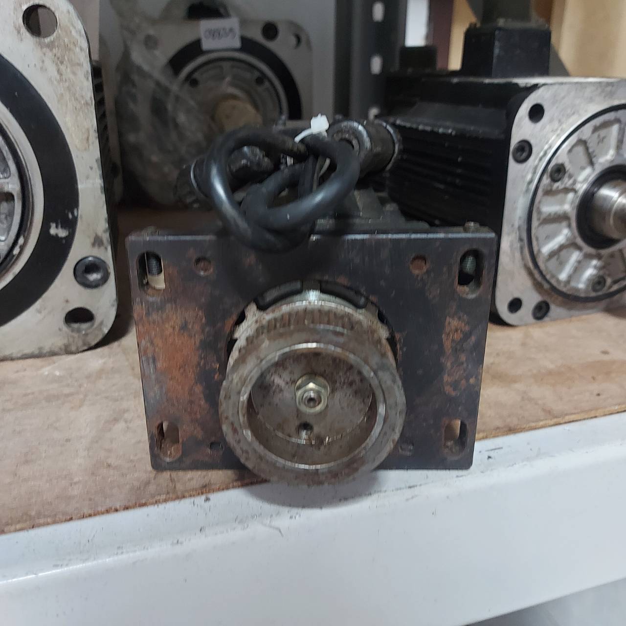 SGMGH-03A2A-SE12 SERVO MOTOR "YASKAWA"