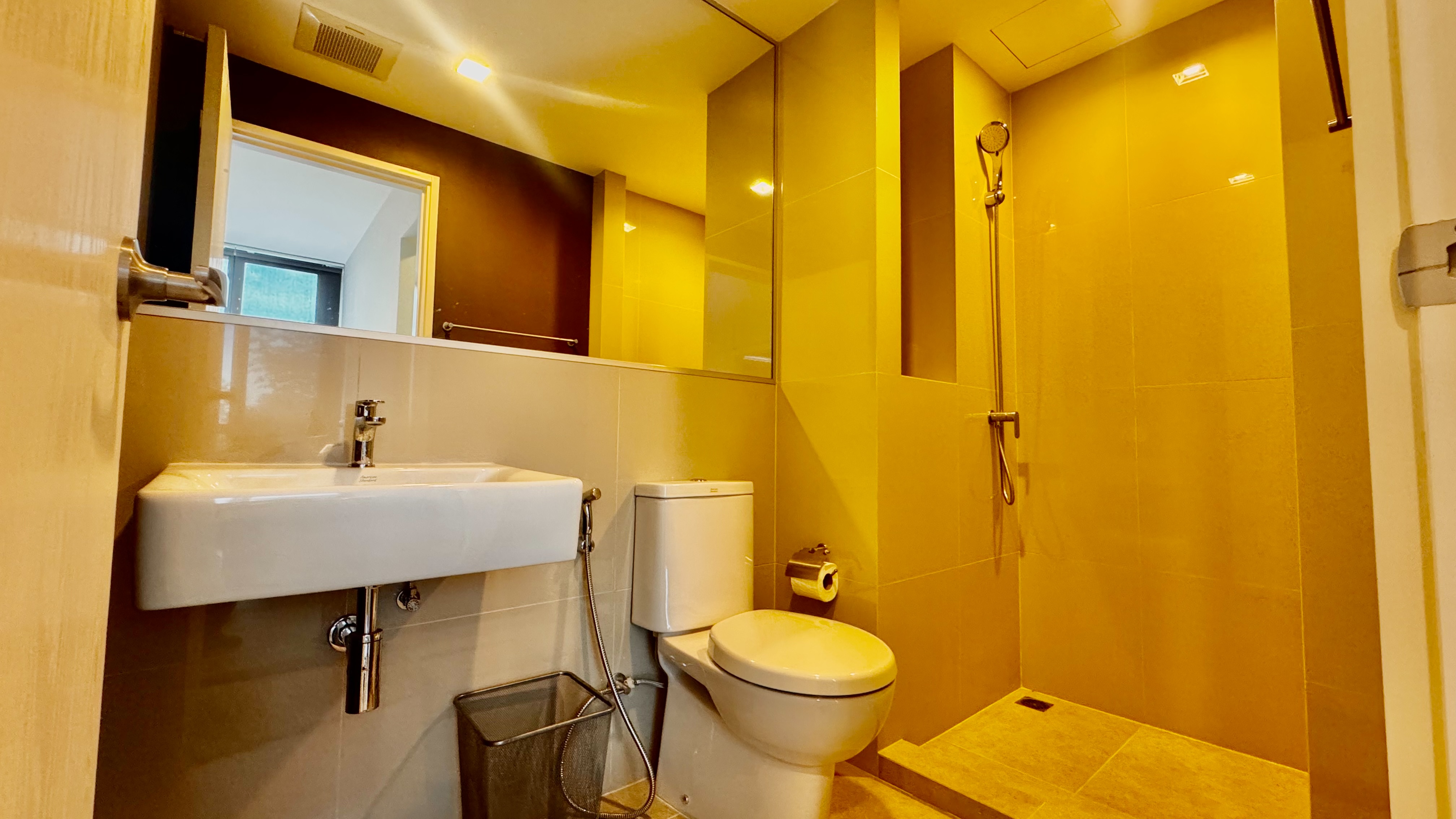 ขายคอนโด Chambers Chaan ลาดพร้าว วังหิน ขนาดห้อง 41 ตร.ม. ไม่เคยอยู่ ไม่เคยปล่อยเช่า ใหม่มาก สวยมาก! อาคาร B1 ชั้น 3 BUILT IN FURNITURE