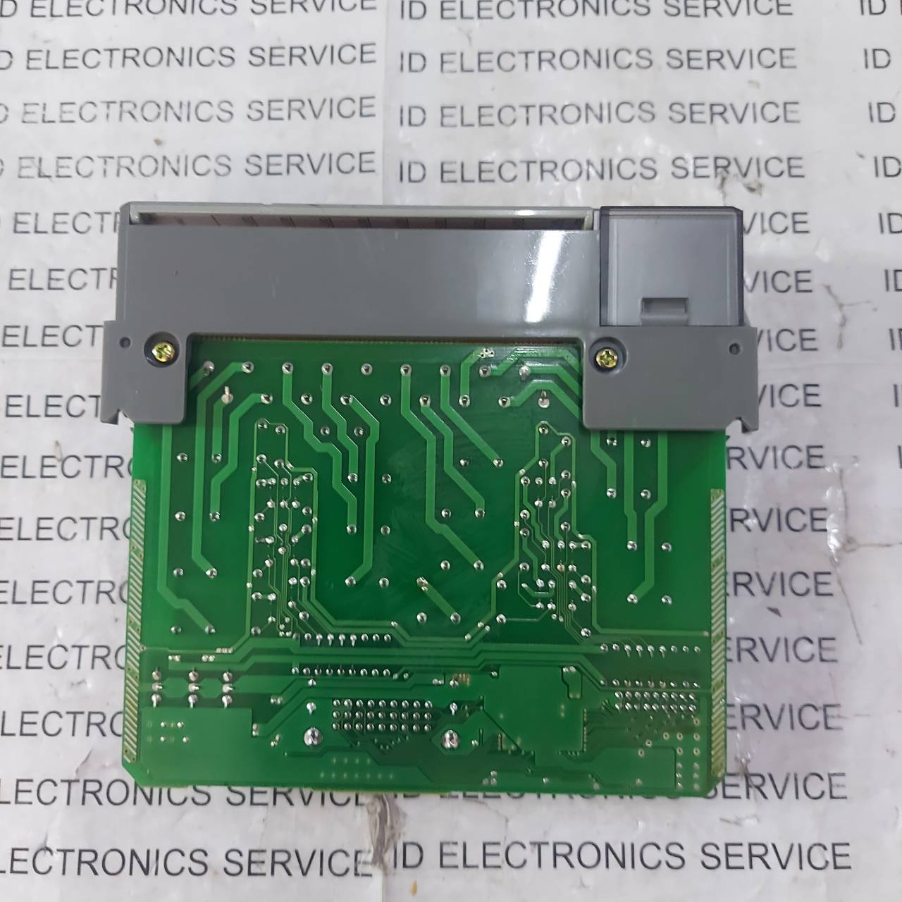 PLC " ALLEN-BRADLEY " MODEL : 1746-OW16